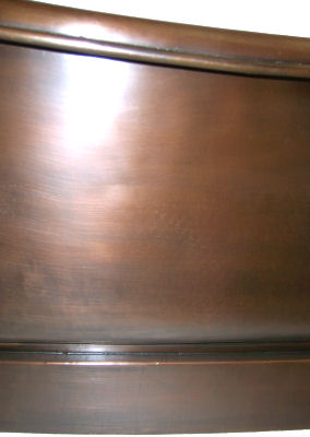 Smooth Copper Bath Tub Close-Up