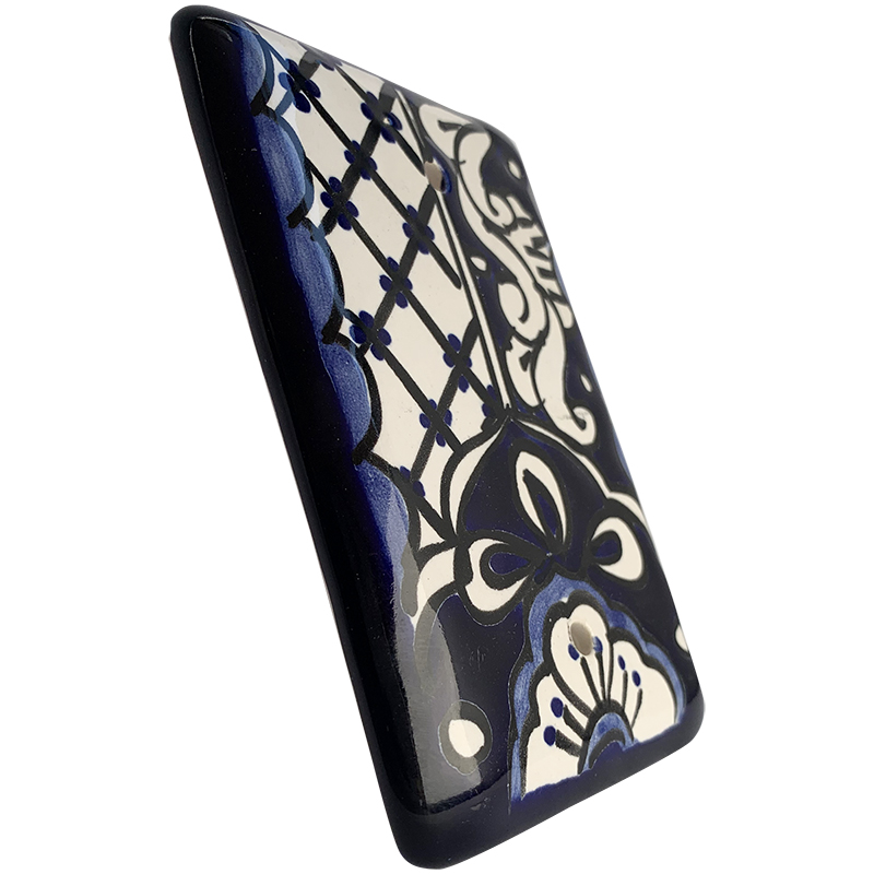 TalaMex Traditional Cover Mexican Talavera Ceramic Switch Plate Close-Up