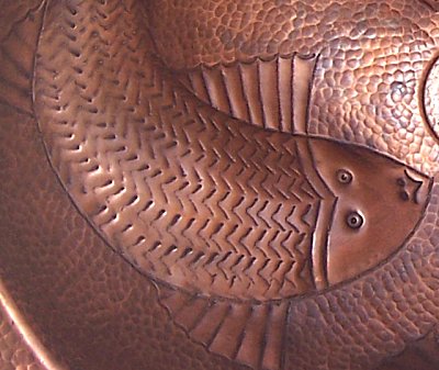 Embossed Fish Hammered Oval Bathroom Copper Sink Close-Up