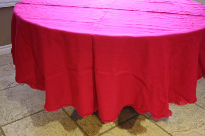 Round Mexican Pink Tablecloth 6 Napkins Close-Up