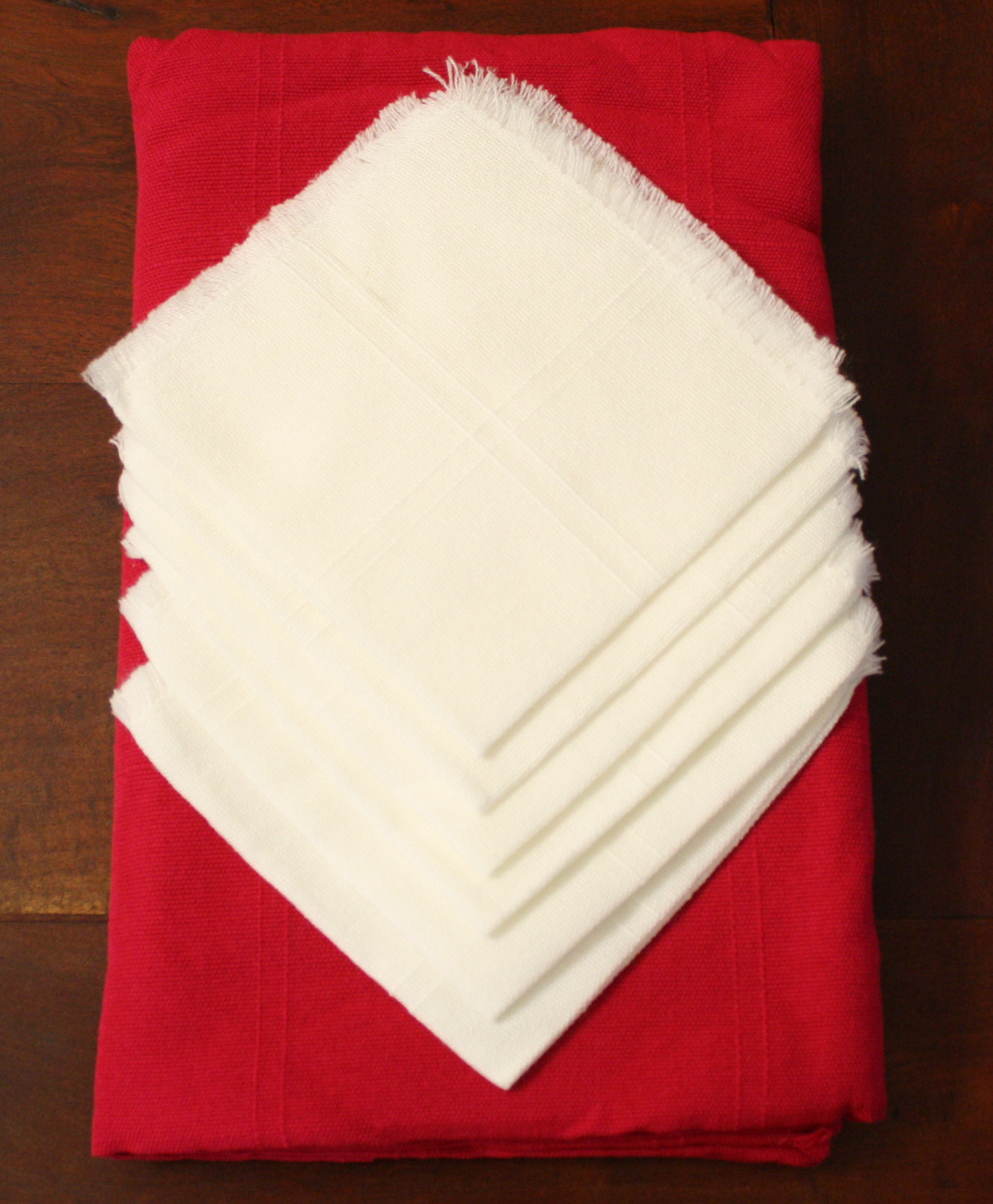Round Mexican Pink Tablecloth 6 Napkins