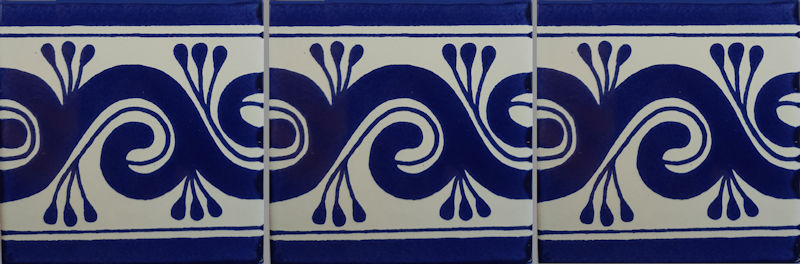 TalaMex Caracol azul Talavera Tile Close-Up
