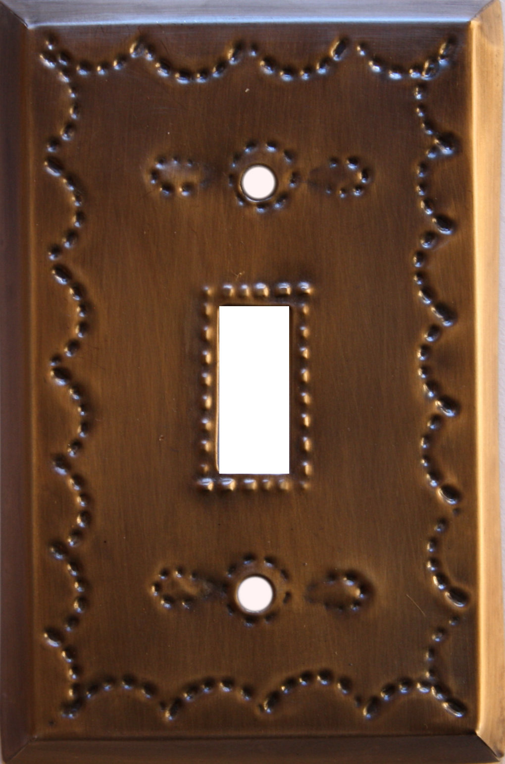 Single Toggle Antique Tin Switchplate